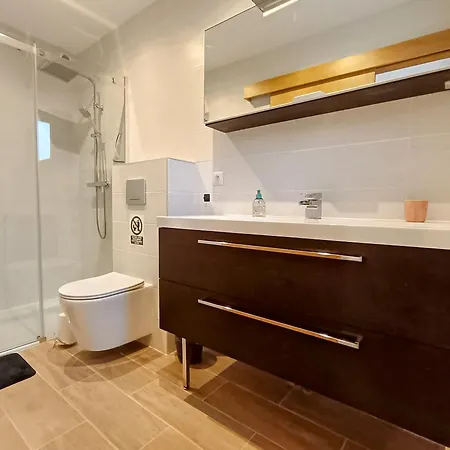Appartement Moderne Pia Exterior photo